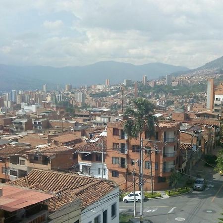 Habitacion Cerca Al Centro Medellín Kültér fotó