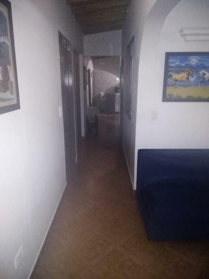 Habitacion Cerca Al Centro Medellín Kültér fotó